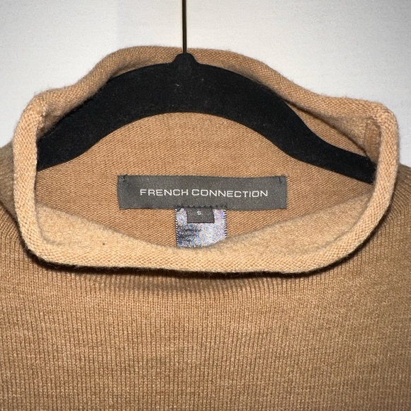 French Connection Camel/White Roll neck Sweater Size S - Picture 2 of 4